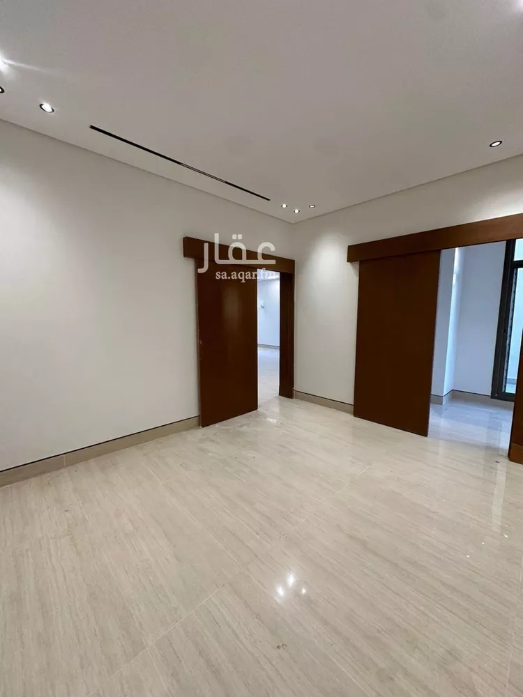 Villa for Sale in Riyadh Al Mahdiyah 16