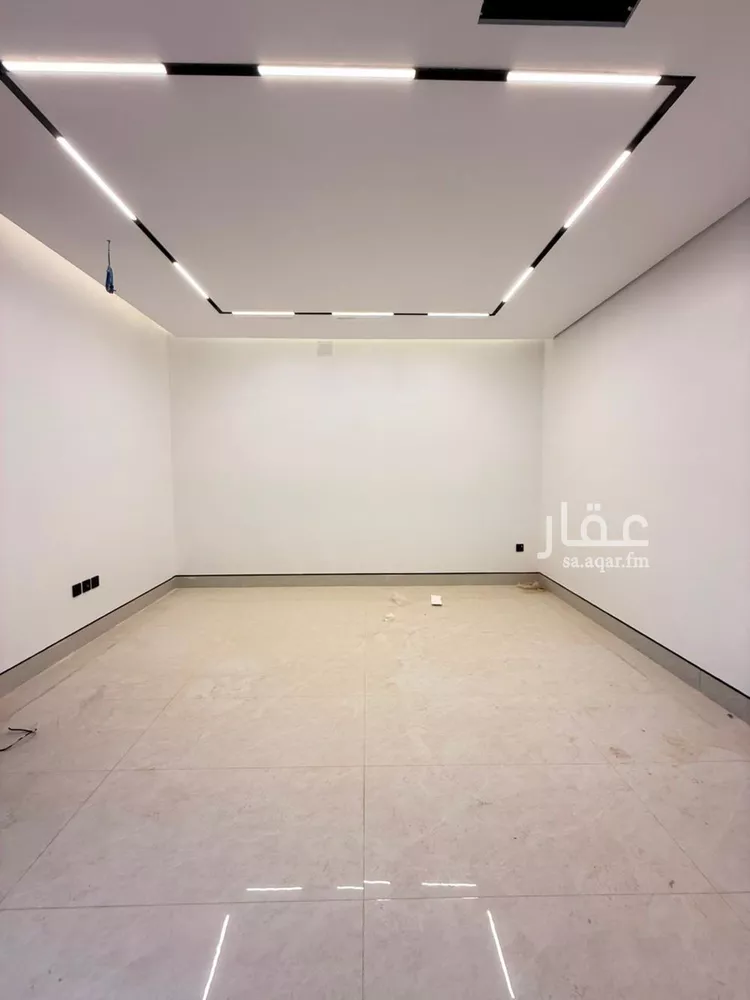 فيلا للبيع في شارع أبي الشيخ الأصبهاني, حي المهدية, مدينة الرياض, منطقة الرياض 7