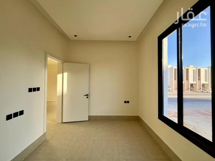 عمارة للبيع في شارع أبي عروة, حي المهدية, مدينة الرياض, منطقة الرياض صورة 4