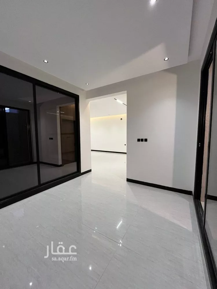 Villa for Sale in Riyadh Al Mahdiyah 25