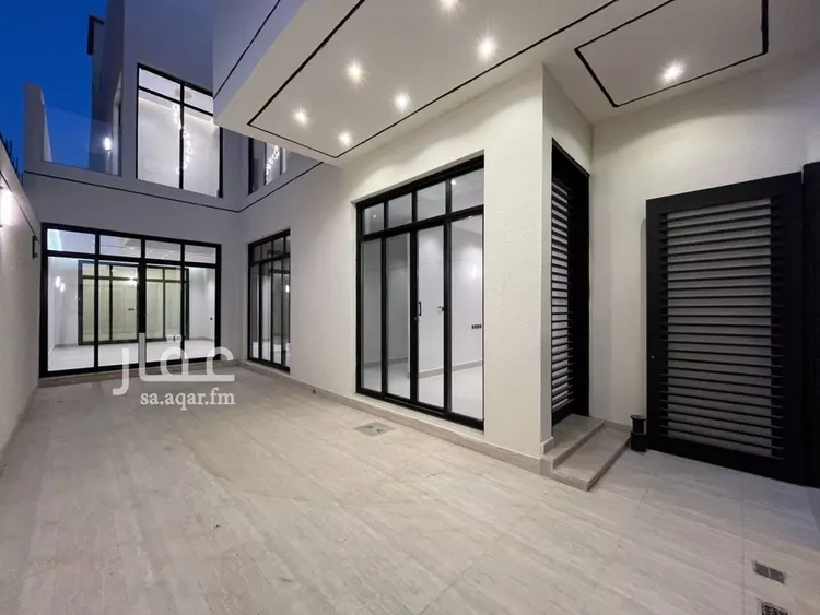 فيلا للبيع في شارع أحمد بن هاشم, حي المهدية, مدينة الرياض, منطقة الرياض صورة 5