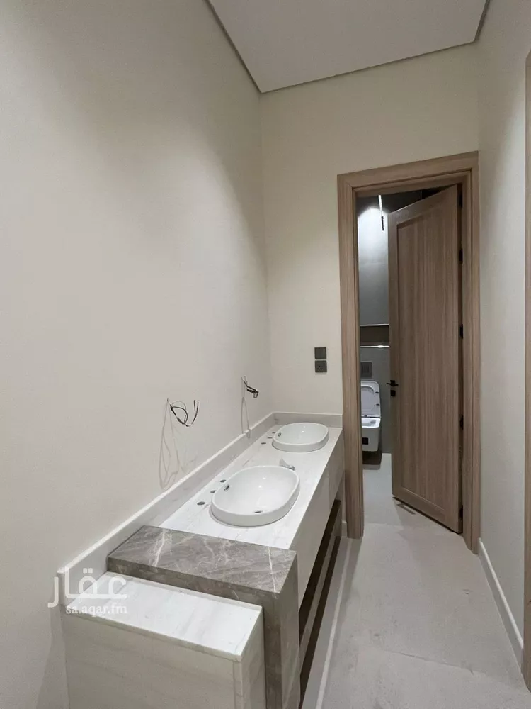 فيلا للبيع في شارع ابي الشيخ الاصبهاني, حي المهدية, مدينة الرياض, منطقة الرياض صورة 3