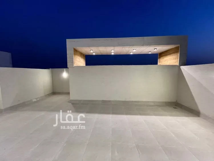 فيلا للبيع في شارع أحمد بن الحسن الأنصاري, حي المهدية, مدينة الرياض, منطقة الرياض 24