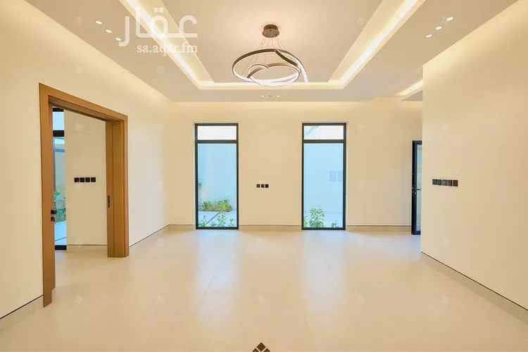 فيلا للبيع في شارع أبي الحسن الأسفرائيني, حي المهدية, مدينة الرياض, منطقة الرياض 8