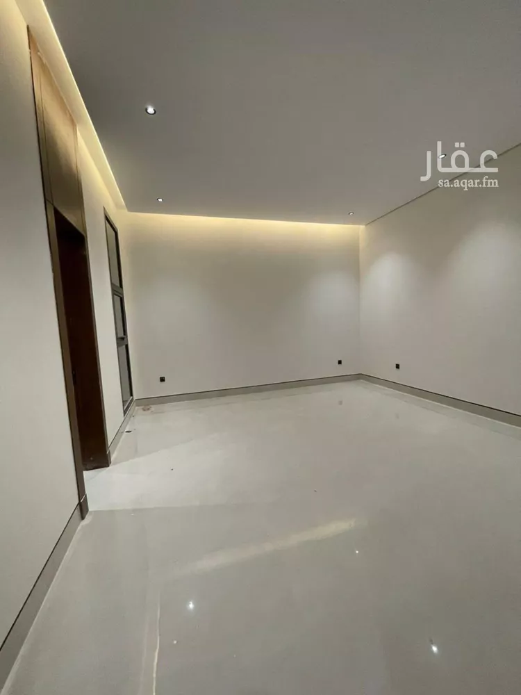 Villa for Sale in Riyadh Al Mahdiyah 24