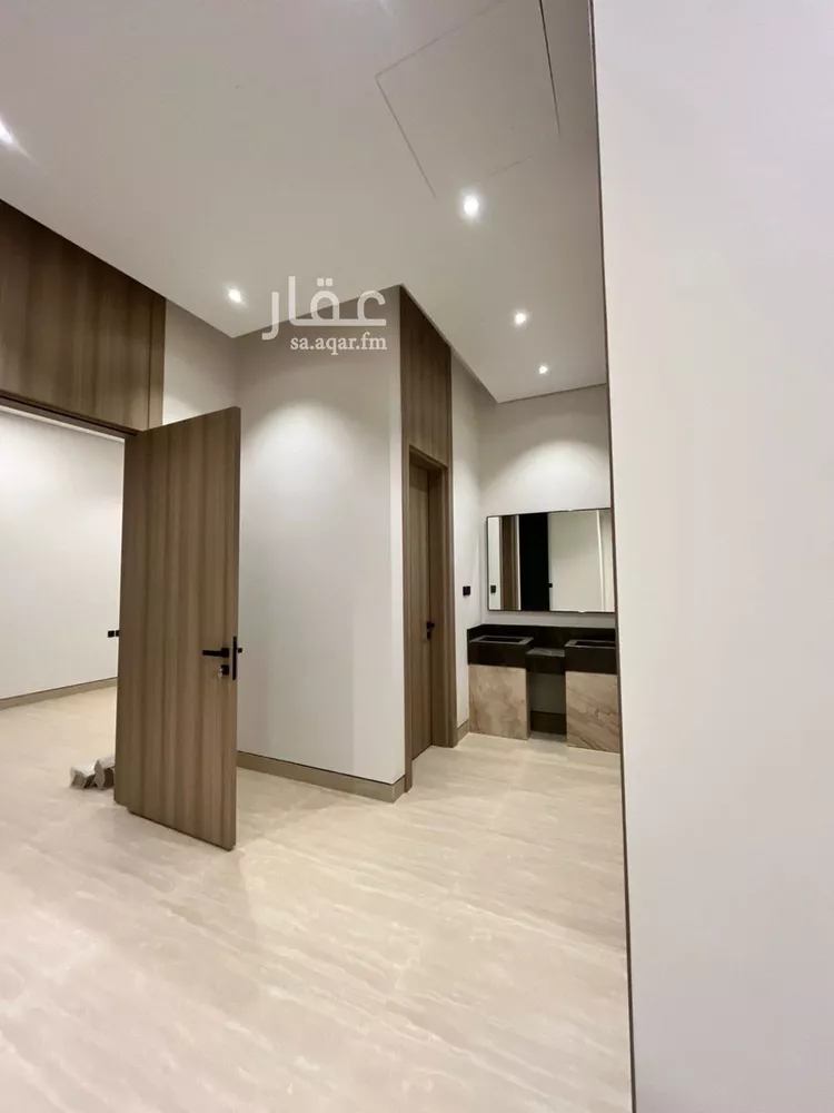 فيلا للبيع في شارع أبي الحسن الأسفرائيني, حي المهدية, مدينة الرياض, منطقة الرياض 27