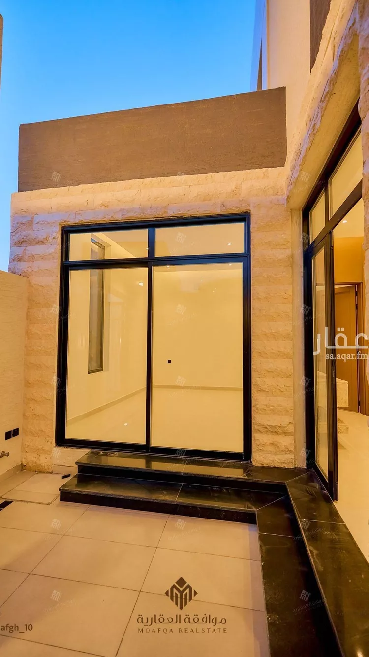 فيلا للبيع في شارع أبي الحسن الأسفرائيني, حي المهدية, مدينة الرياض, منطقة الرياض صورة 2