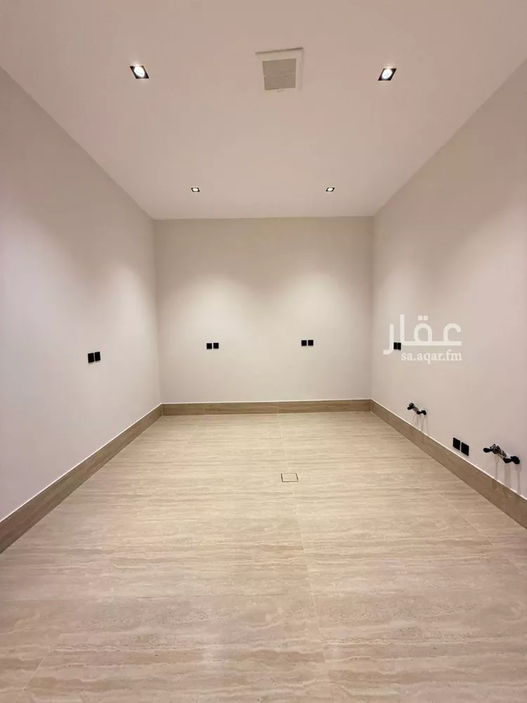 Villa for Sale in Riyadh Al Mahdiyah 25
