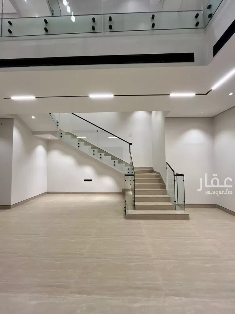 فيلا للبيع في شارع أبي الحسن الأسفرائيني, حي المهدية, مدينة الرياض, منطقة الرياض 15