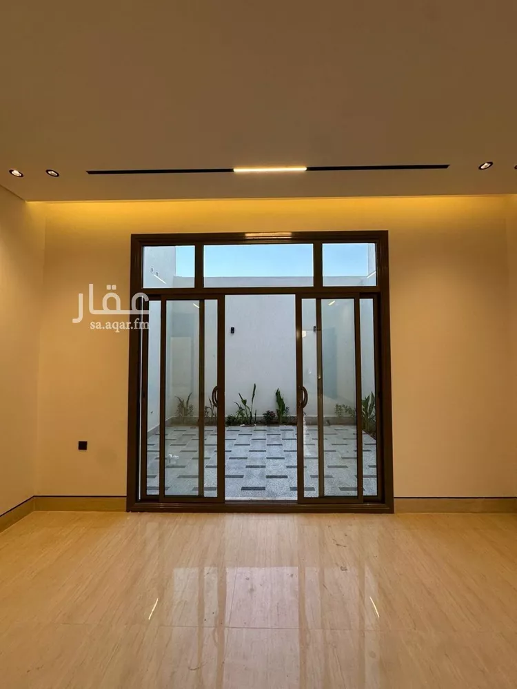 فيلا للبيع في شارع مليح بن طريف, حي المهدية, مدينة الرياض, منطقة الرياض 12