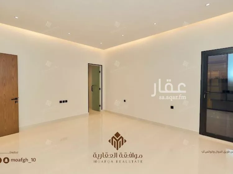 فيلا للبيع في شارع أبي الحسن الأسفرائيني, حي المهدية, مدينة الرياض, منطقة الرياض صورة 5