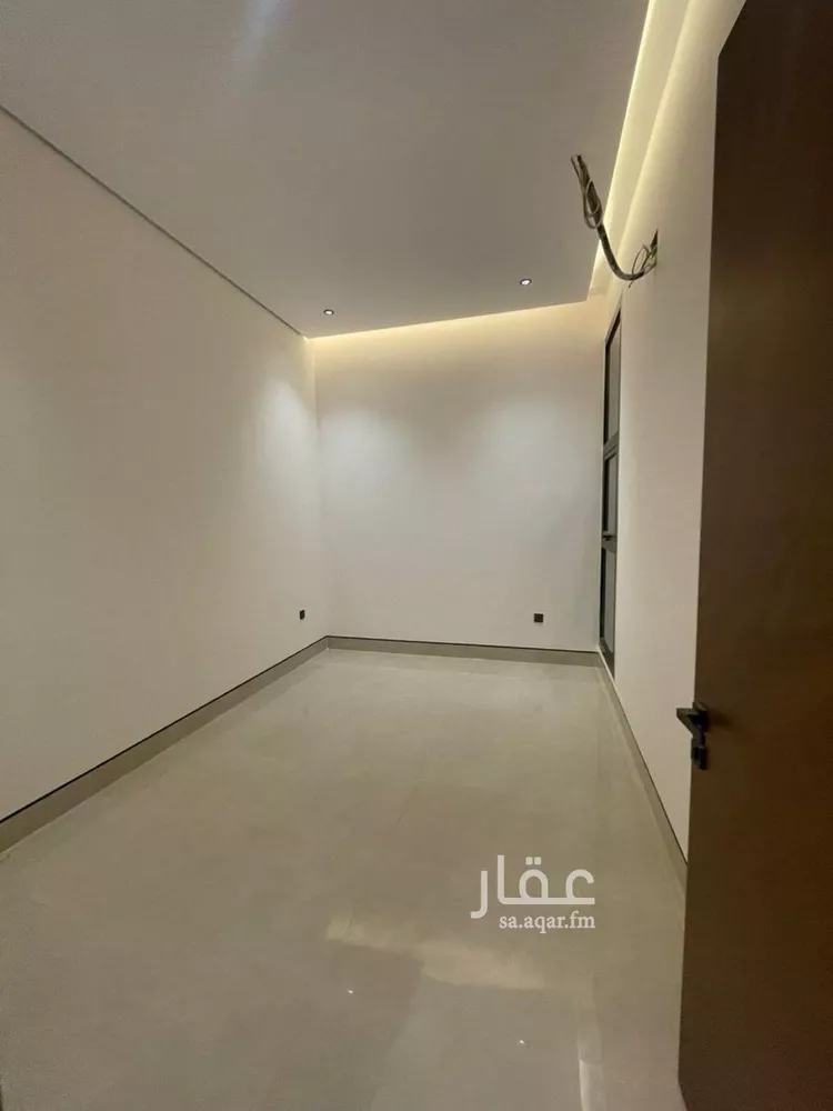 Villa for Sale in Riyadh Al Mahdiyah 14