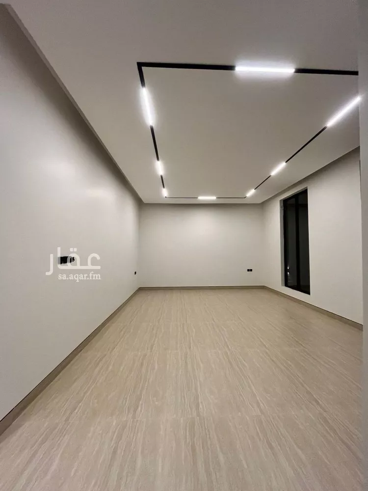 فيلا للبيع في شارع أبي الحسن الأسفرائيني, حي المهدية, مدينة الرياض, منطقة الرياض 17