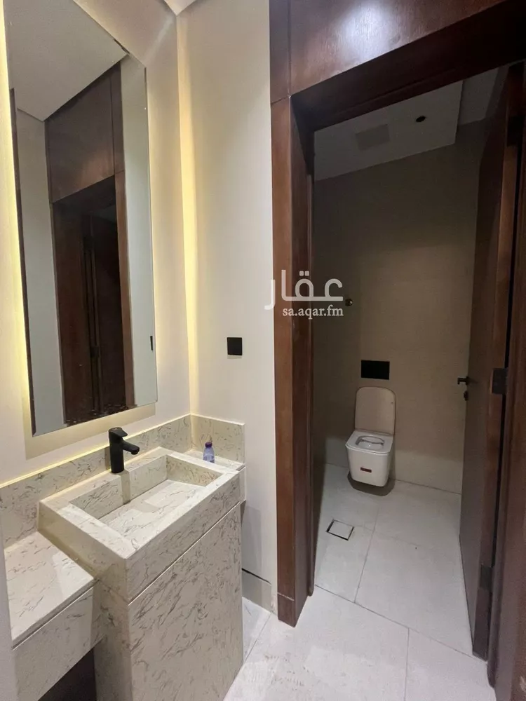 Villa for Sale in Riyadh Al Mahdiyah 15