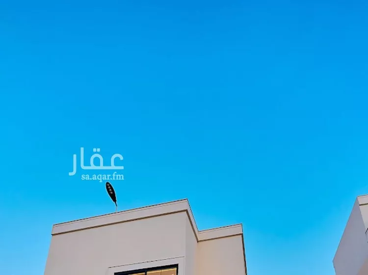 فيلا للبيع في شارع عبدالله النحوي, حي المهدية, مدينة الرياض, منطقة الرياض صورة 3