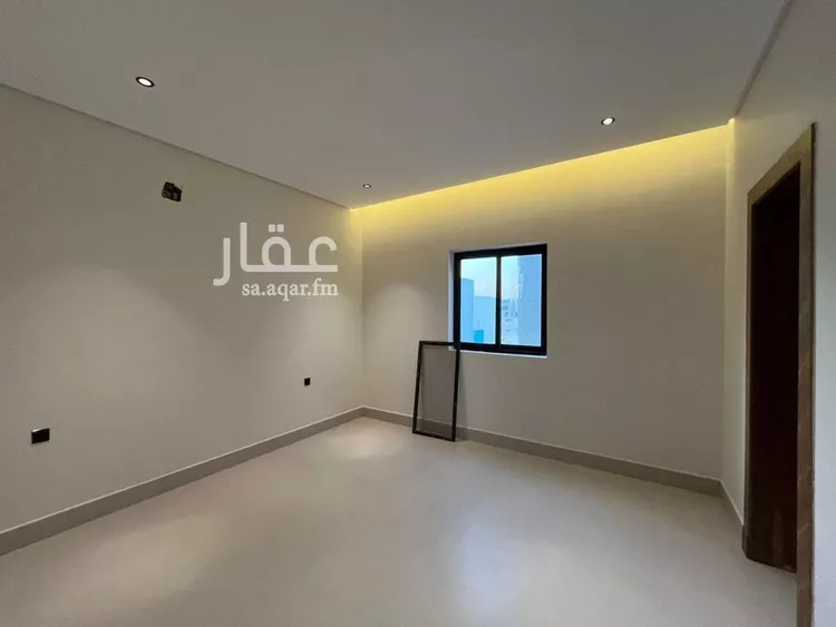 فيلا للبيع في شارع أحمد بن الحسن الأنصاري, حي المهدية, مدينة الرياض, منطقة الرياض 25