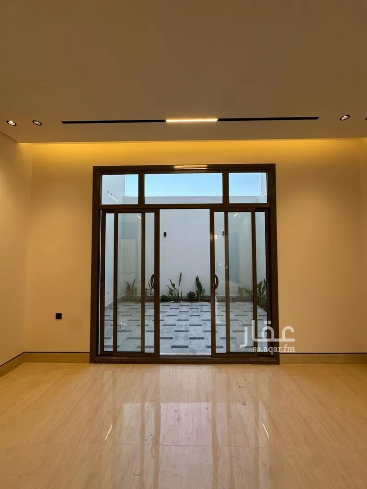 Villa for Sale in Riyadh Al Mahdiyah 11