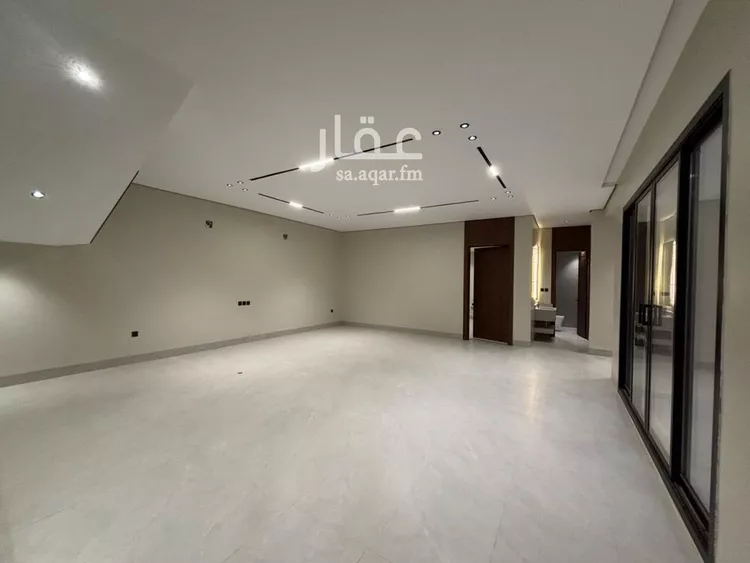 فيلا للبيع في شارع أحمد بن الحسن الأنصاري, حي المهدية, مدينة الرياض, منطقة الرياض 13