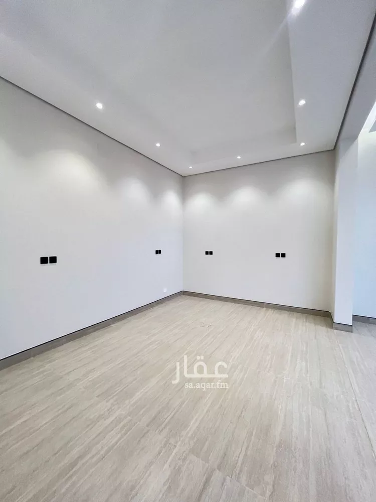 Villa for Sale in Riyadh Al Mahdiyah 22