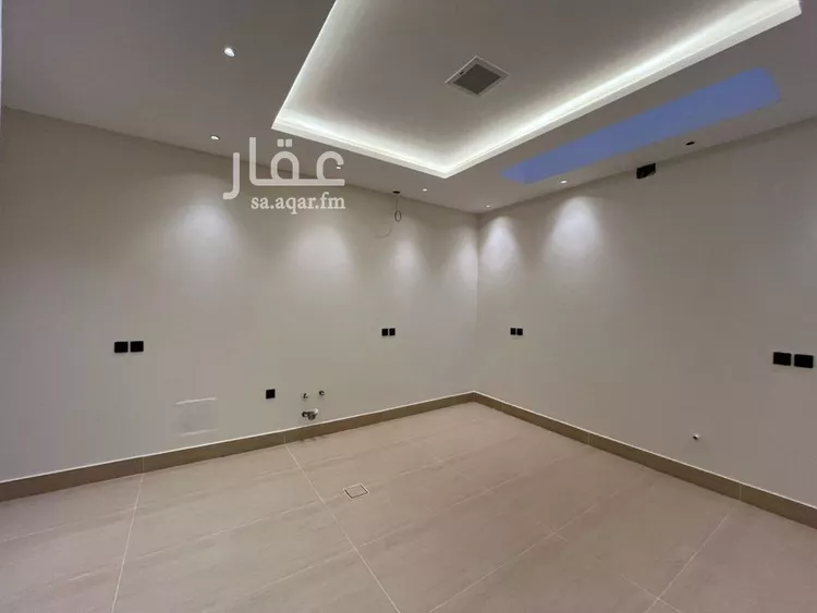 فيلا للبيع في شارع أحمد بن الحسن الأنصاري, حي المهدية, مدينة الرياض, منطقة الرياض 14