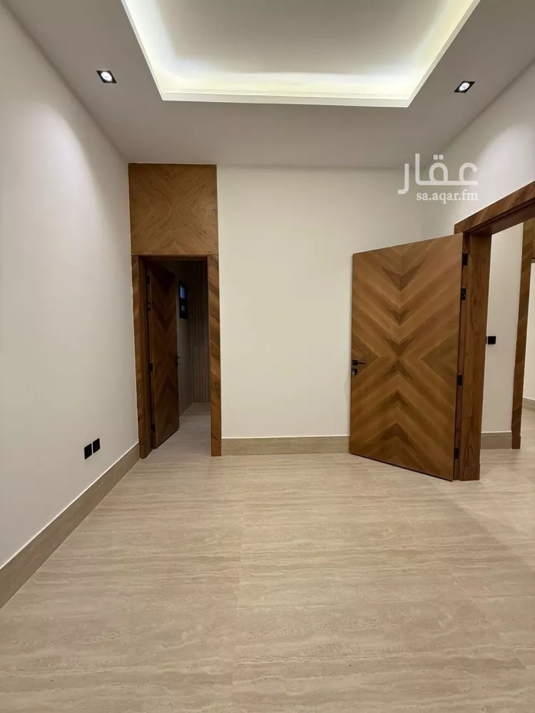 Villa for Sale in Riyadh Al Mahdiyah 12