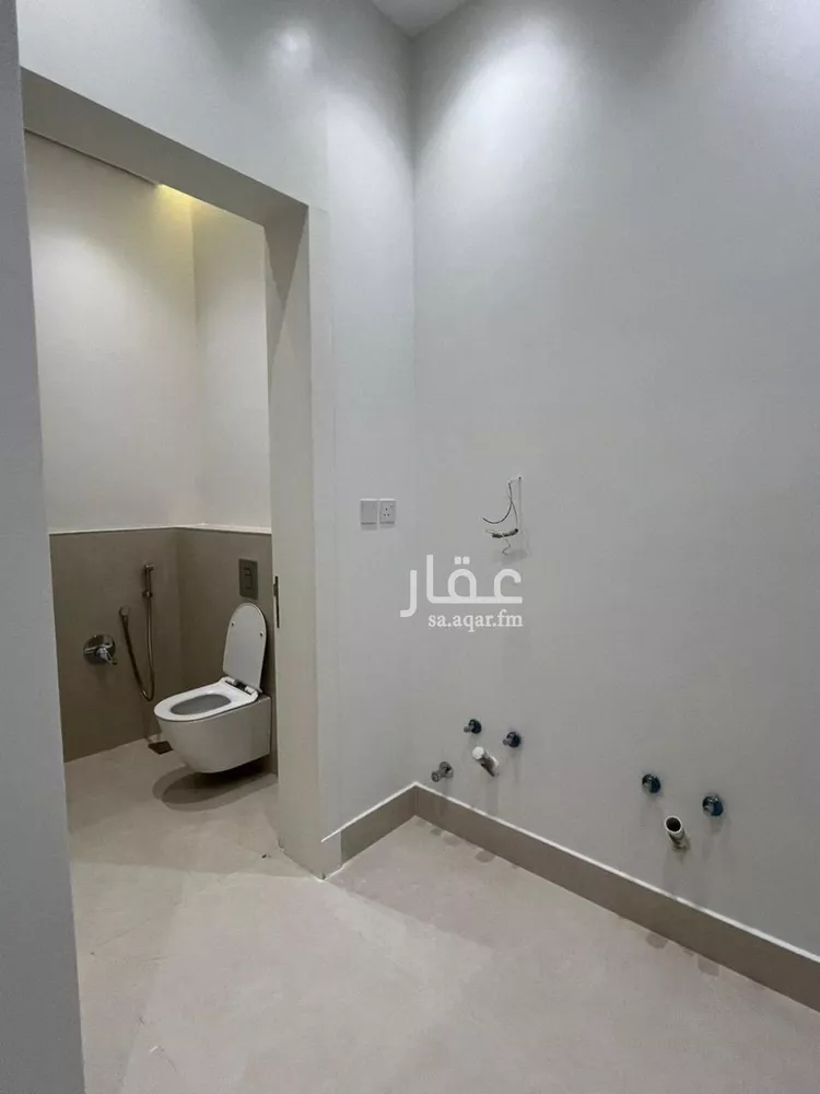 Villa for Sale in Riyadh Al Mahdiyah 10