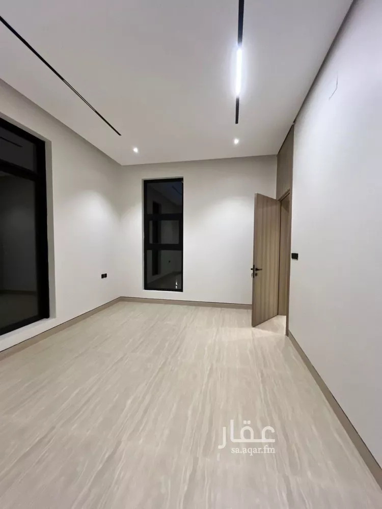 فيلا للبيع في شارع أبي الحسن الأسفرائيني, حي المهدية, مدينة الرياض, منطقة الرياض صورة 5