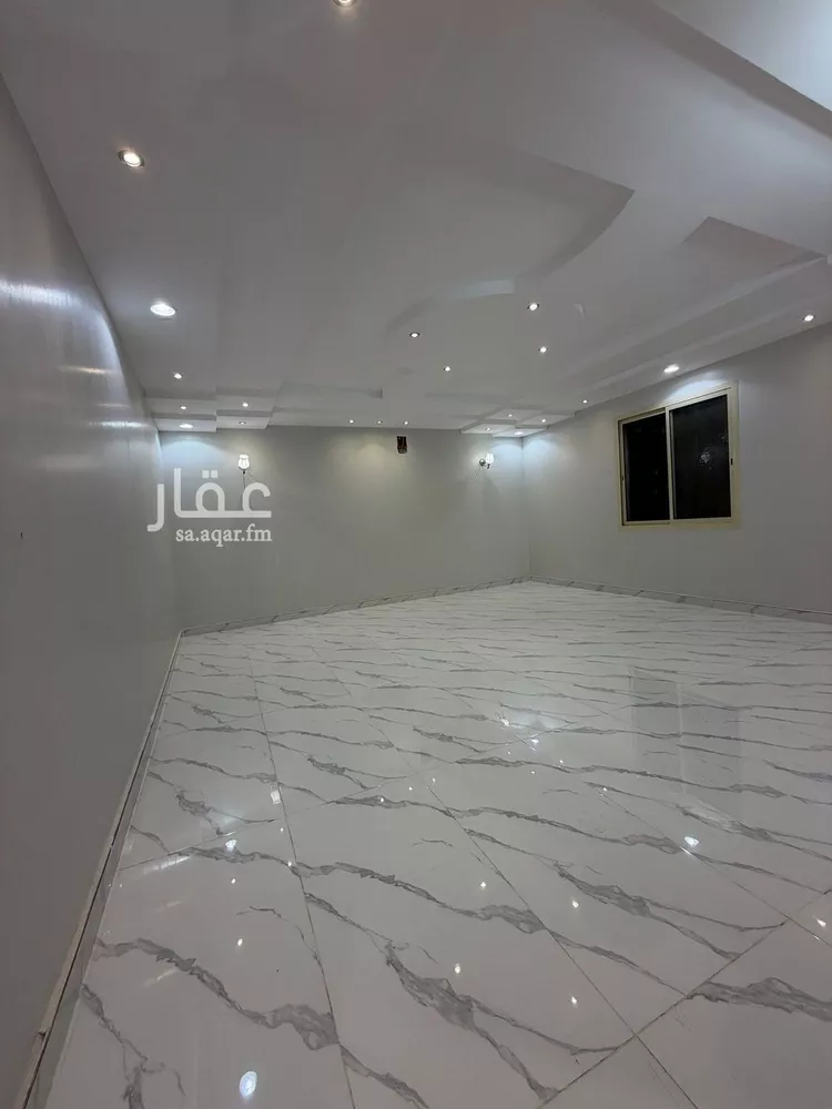 Floor for Rent in Riyadh Tuwaiq