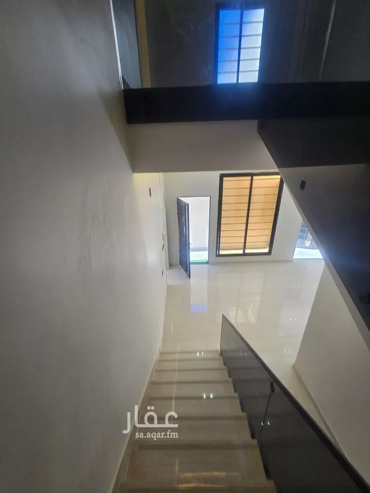 فيلا للبيع في شارع جبل الكرمل, حي بدر, مدينة الرياض, منطقة الرياض 7