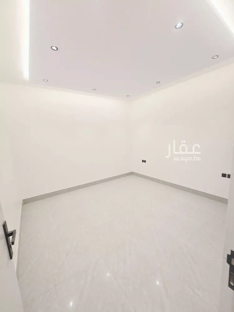 Villa for Sale in Riyadh Badr 11
