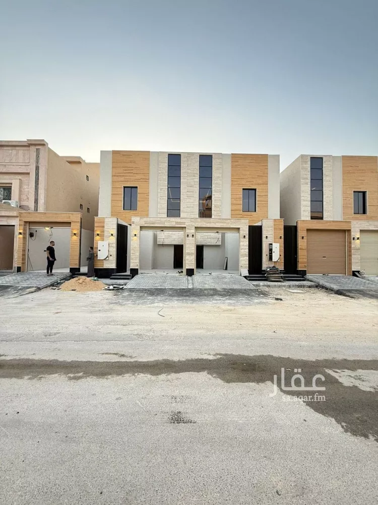 دور للبيع في شارع أحمد الطبري, حي طويق, مدينة الرياض, منطقة الرياض