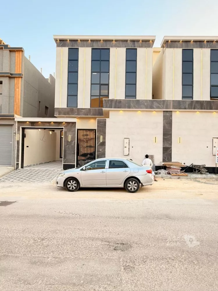 دور للبيع في شارع محمد بن جريج, حي طويق, مدينة الرياض, منطقة الرياض