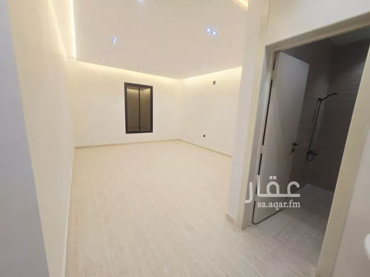 فيلا للبيع في شارع وادي حلب, حي بدر, مدينة الرياض, منطقة الرياض صورة 5