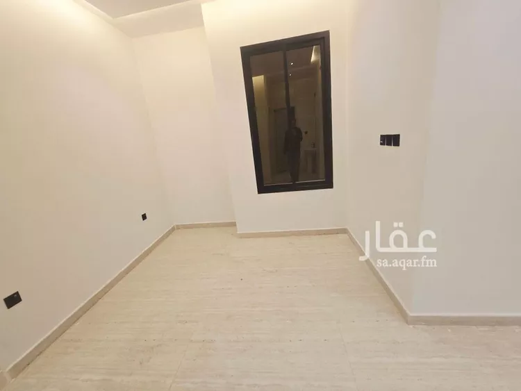 فيلا للبيع في شارع وادي حلب, حي بدر, مدينة الرياض, منطقة الرياض 8