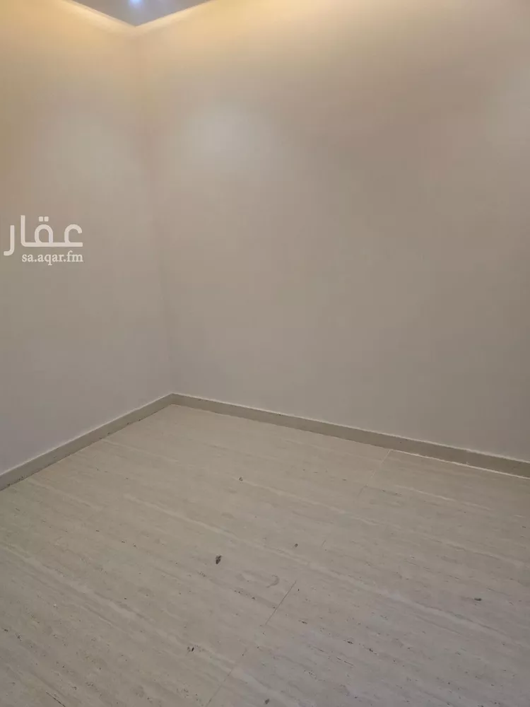 Villa for Sale in Riyadh Badr 7