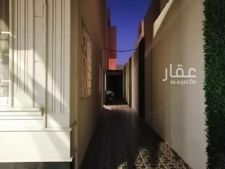 فيلا للبيع في شارع الرديف, حي الياسمين, مدينة الرياض, منطقة الرياض صورة 2