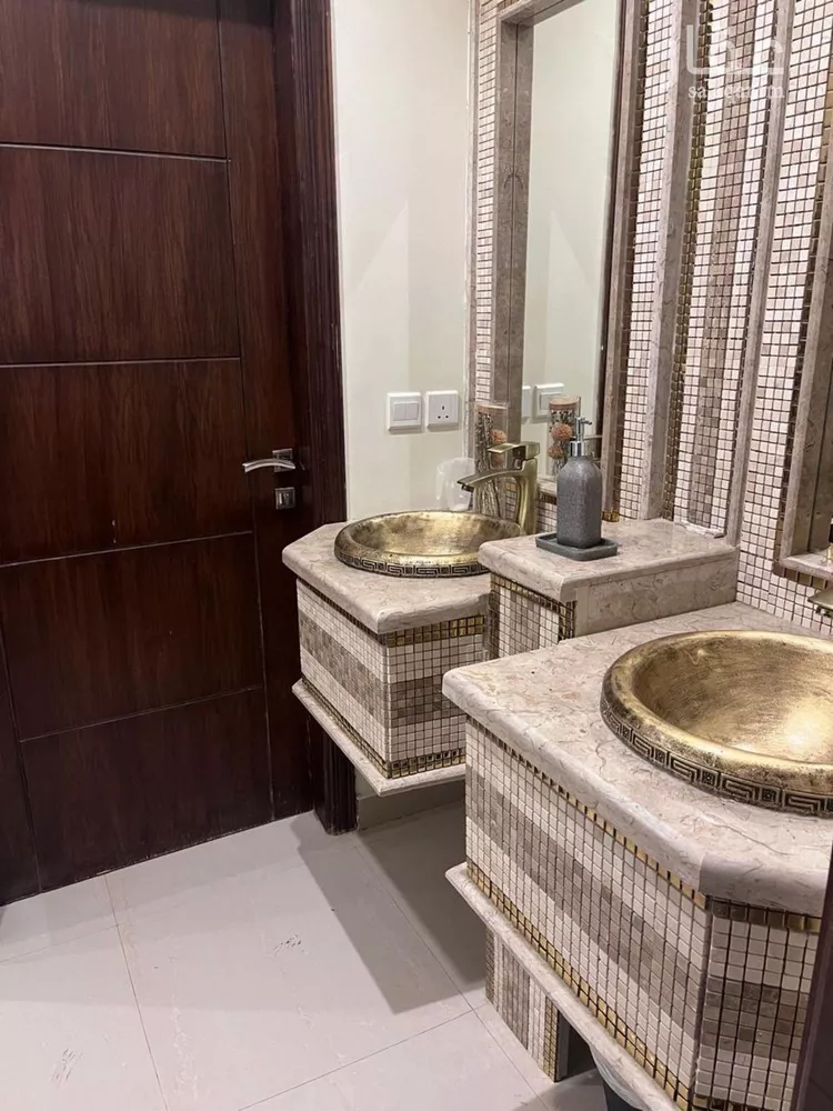 فيلا للبيع في شارع أبي الفتح الدوري, حي الصحافة, مدينة الرياض, منطقة الرياض صورة 3