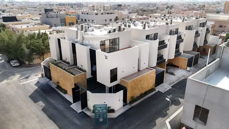 فيلا للبيع في شارع العيلاني, حي المصيف, مدينة الرياض, منطقة الرياض 1 صورة