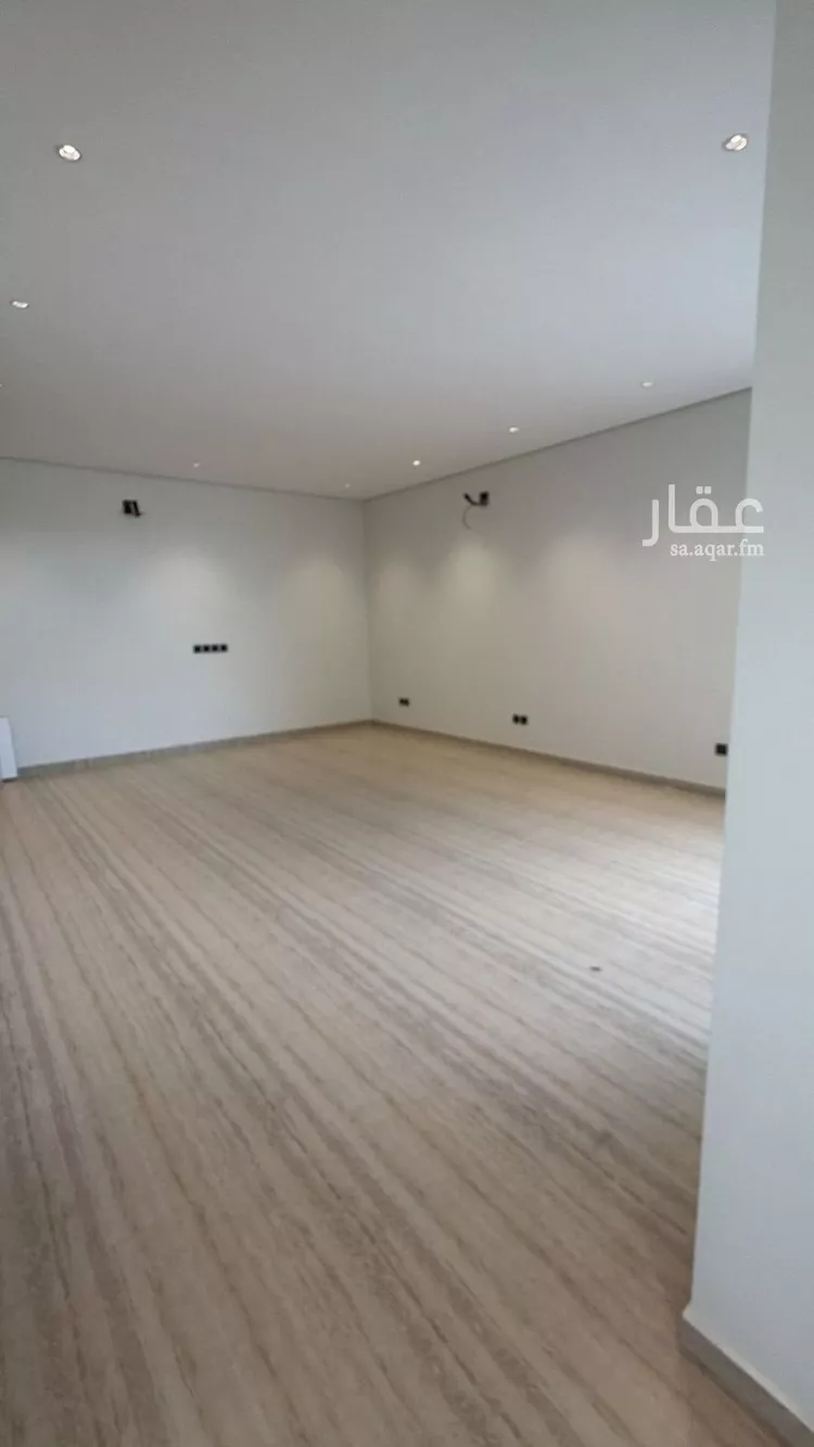 فيلا للبيع في شارع ابي الفرج المبارك, حي النهضة, مدينة الرياض, منطقة الرياض 7