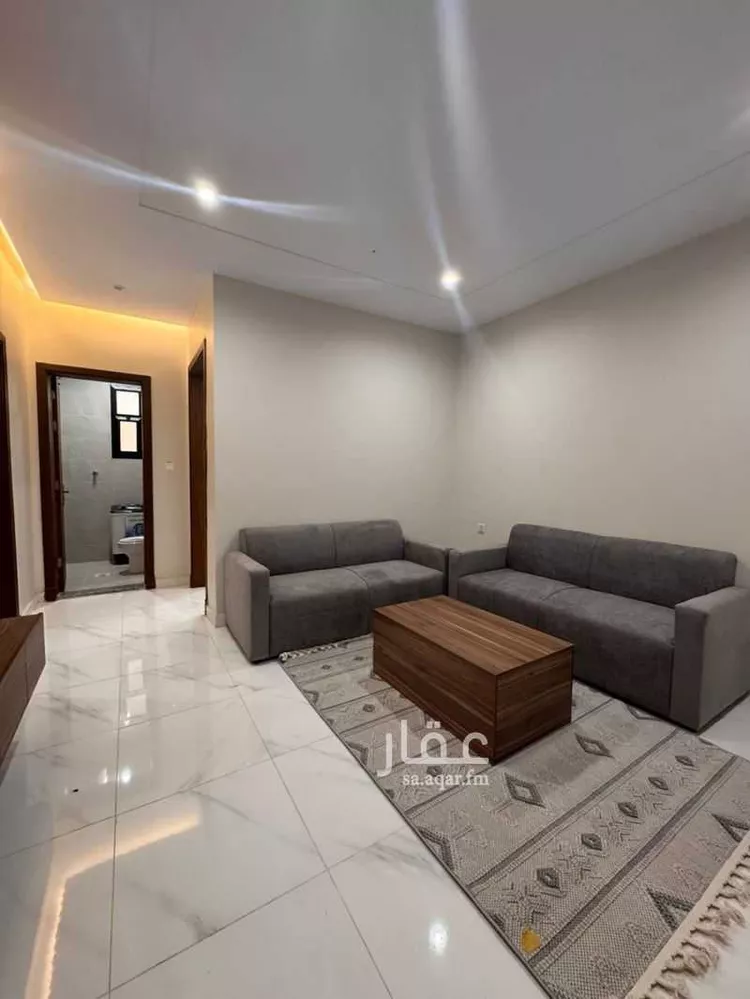 شقة للإيجار في شارع الفريق, حي العزيزية, مدينة جدة, منطقة مكة المكرمة صورة 3