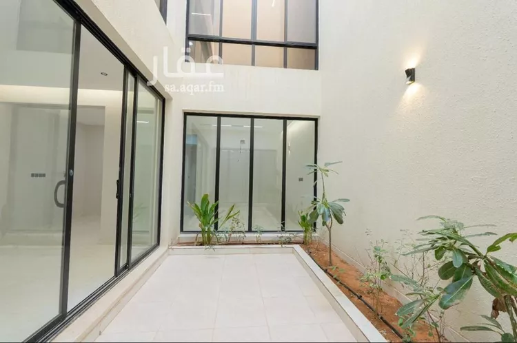 فيلا للبيع في شارع جبل الاجداد, حي ظهرة لبن, مدينة الرياض, منطقة الرياض صورة 2