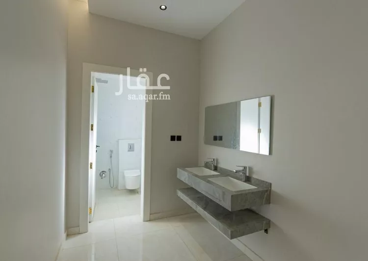 فيلا للبيع في شارع جبل الاجداد, حي ظهرة لبن, مدينة الرياض, منطقة الرياض صورة 3