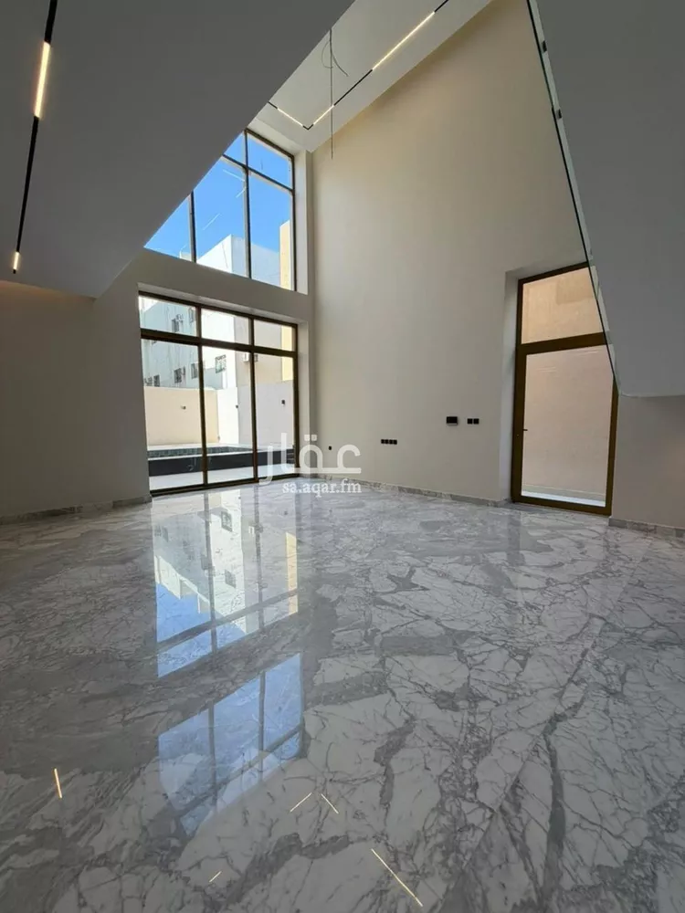 فيلا للبيع في شارع المسير, حي الوادي, مدينة الرياض, منطقة الرياض