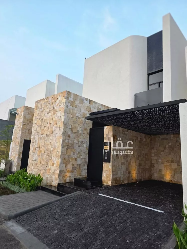 فيلا للبيع في شارع ابن ابي السرح, حي الصدفة, مدينة الدمام, المنطقة الشرقية صورة 3