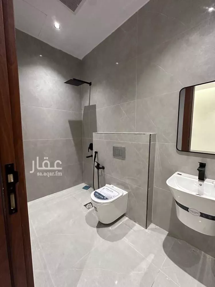 دور للبيع في شارع أبي الرضا الطبال, حي المعيزيلة, مدينة الرياض, منطقة الرياض صورة 4