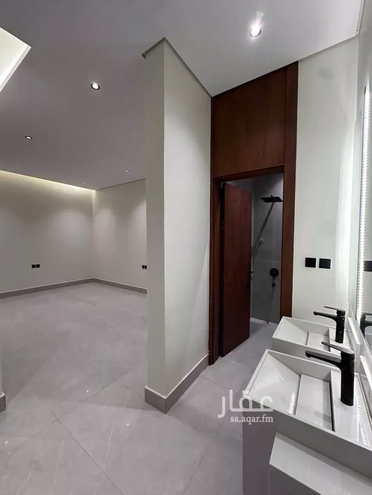 دور للبيع في شارع أبي الرضا الطبال, حي المعيزيلة, مدينة الرياض, منطقة الرياض صورة 5