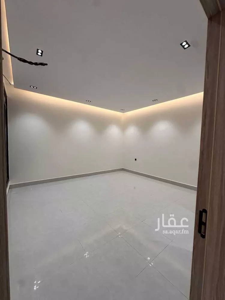 دور للبيع في شارع المحاميد, حي المعيزيلة, مدينة الرياض, منطقة الرياض صورة 5