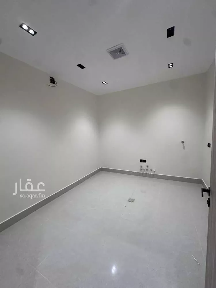 شقة للبيع في شارع حسن سعيد المخرج, حي المعيزيلة, مدينة الرياض, منطقة الرياض صورة 5