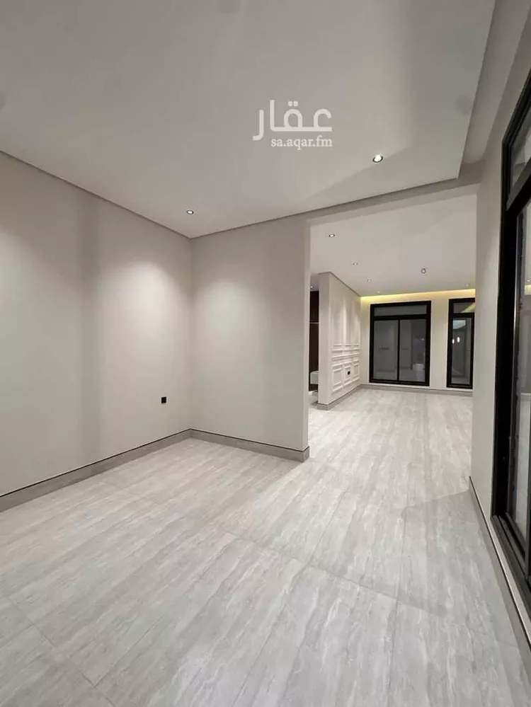فيلا للبيع في شارع أم العصافير, حي المعيزيلة, مدينة الرياض, منطقة الرياض