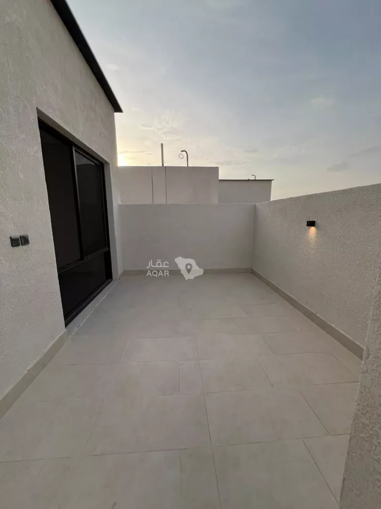 Villa for Sale in Riyadh Okaz 11